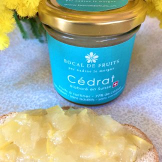 Cédrat et tartine de cédrat avec mimosa - Bocal de fruits